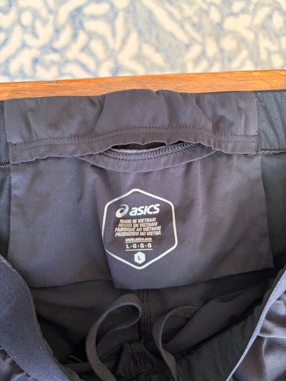 Asics Running Shorts - Picture 3 of 3